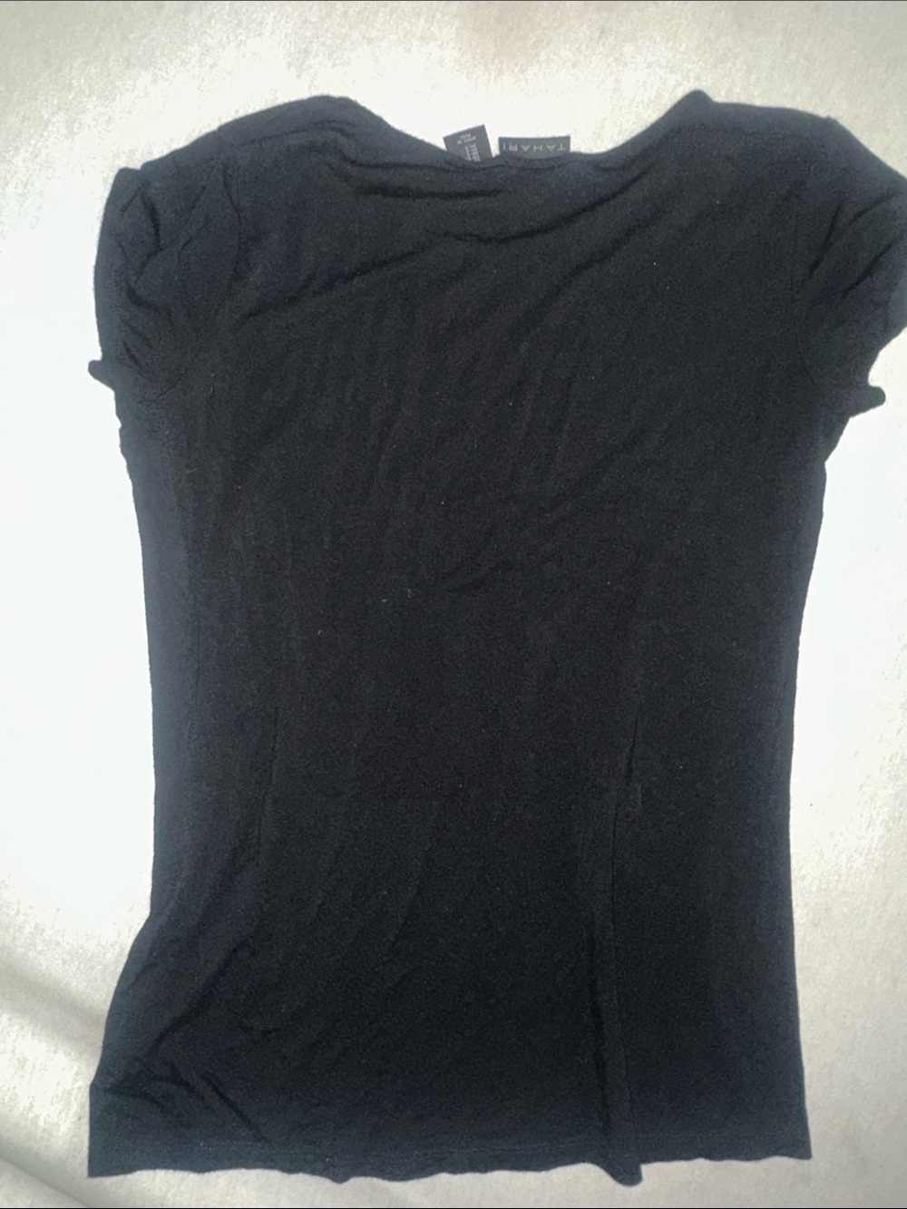 Womens Size S Tahari Black Crewneck Short Sleeve Top - Picture 3 of 3